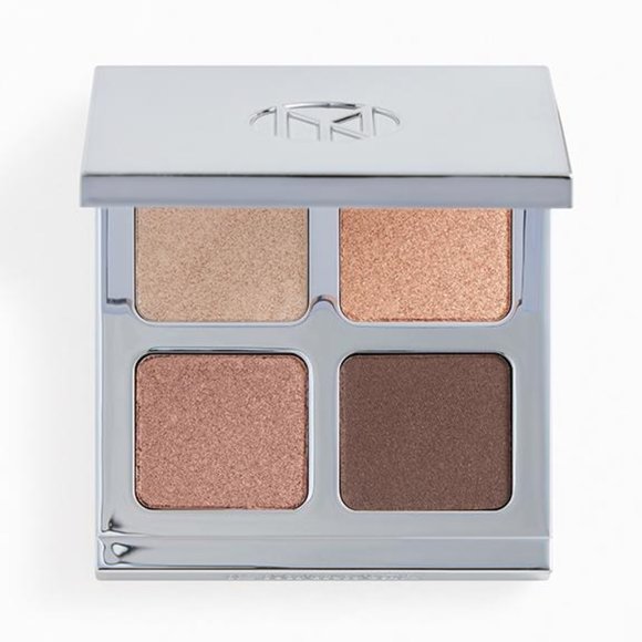 Color Boss Squad Eyeshadow Palette in Call The Shots - Picture 1 of 3